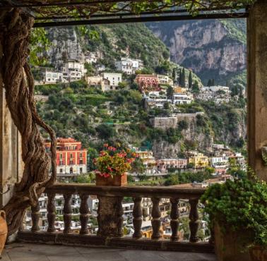 Positano – miejscowość i gmina we Włoszech, w regionie Kampania, w prowincji Salerno