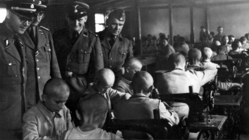 W Niemieckim Obozie Śmierci dla Polskich Dzieci Małe Auschwitz w Łodzi...był SS-man...zwany Kotem w butach...
