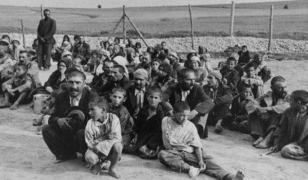 Romowie i Sinti jako jedyni podnieśli zbrojny bunt w Niemieckim Obozie Śmierci Birkenau, 1944