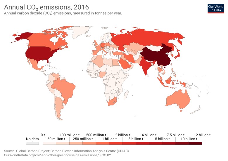 Emisja CO2 na kraj w 2016 roku