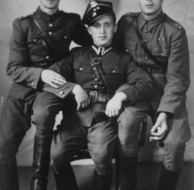 5 VIII 1943 Komendant Główny AK gen.Tadeusz "Bór" Komorowski: "Uzbrojeni Żydzi ..."