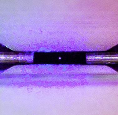 Zdjęcie podstawowego składnika materii - atomu