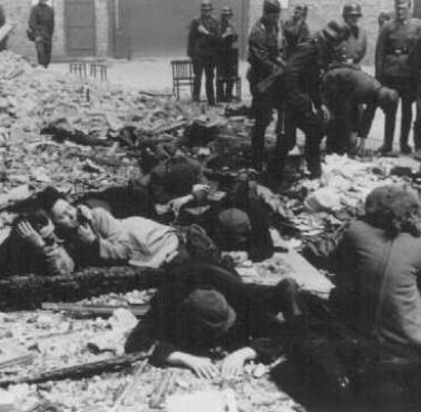 5 V 1943 Premier Sikorski : "Niemcy rzucają dzieci do ognia,mordują kobiety.Dokonuje się największa zbrodnia w ..."