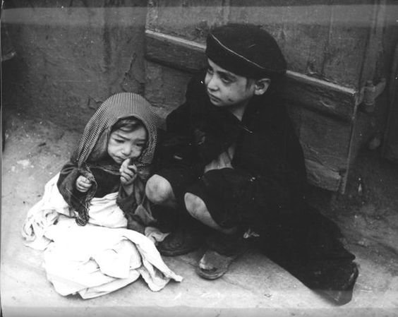 W styczniu 1943 Żydowski Komitet Narodowy w Getcie Warszawskim wystosował apel do Amerykańskiego Kongresu Żydów ...