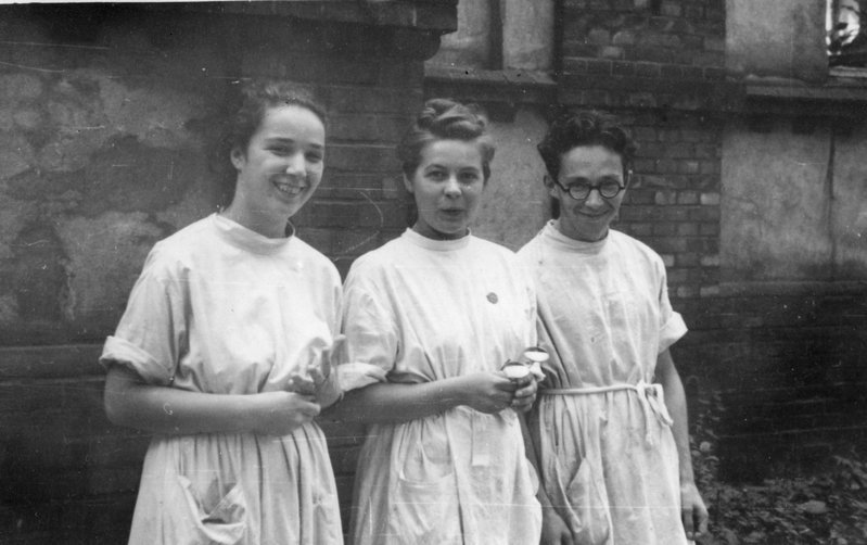 Szpital Dzieciątka Jezus podczas Powstania Warszawskiego Około 50 Ukraińców wtargnęło do klinki położniczej ...