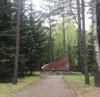 W Wigilię 1942 roku w Puszczy Białowieskiej Niemcy rozstrzelali 200 mieszkańców Hajnówki i okolicznych wiosek