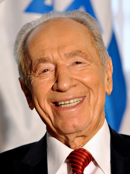 Szimon Peres Polska była 800 lat w ciąży i urodziła Izrael.