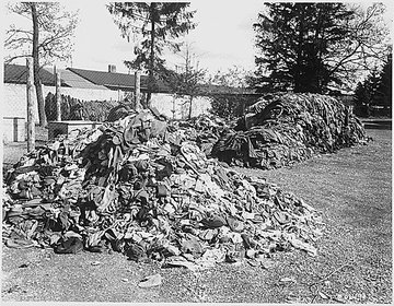 W KL Dachau tylko polskim księżom zakazano odprawiać Mszy św. Niemcy zaproponowali kapłanom polskim w zamian za przywileje ...