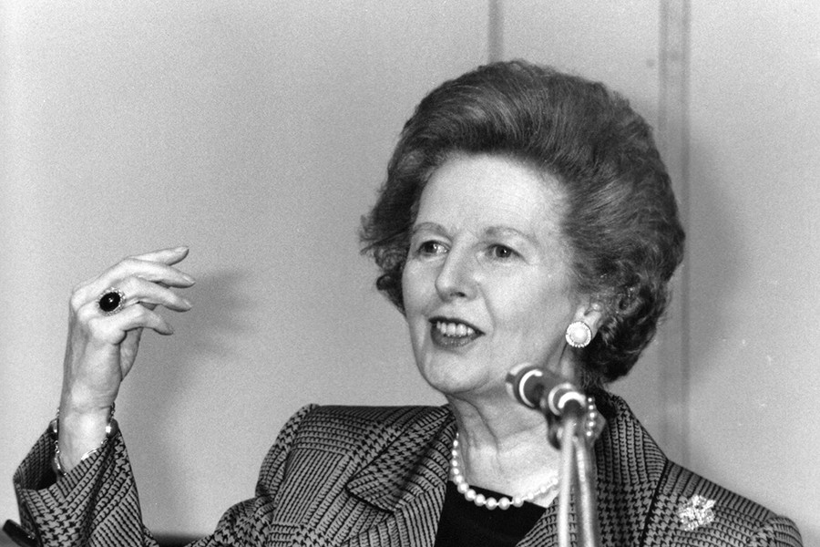 Margaret Thatcher Być wpływowym to jak być damą – jeśli musisz mówić ludziom, że nią jesteś, to znaczy, że nią nie jesteś.