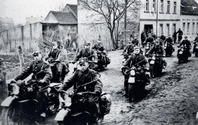 W 1945 roku pod Budziszynem rozpoczęła się najbardziej krwawa z bitew LWP