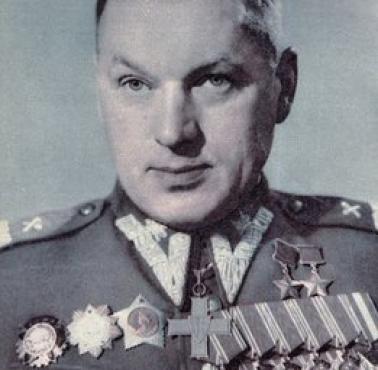 1 maja 1950 został wydany przez marszałka Konstantego Rokossowskiego rozkaz nr 26, zatwierdzający czystkę wśród oficerów ...