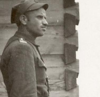 12.05.1936 podczas pogrzebu serca Marszałka Piłsudskiego, Major Zygmunt Szendzielarz "Łupaszka" pełnił wartę honorową ...
