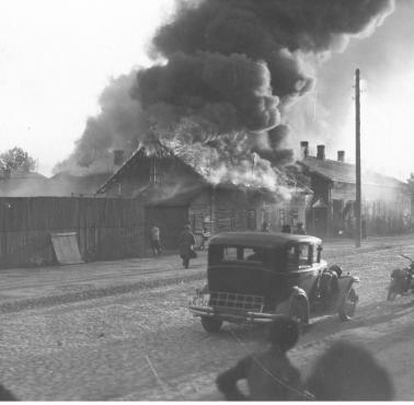 1936. Mińsk Mazowiecki, 4-dniowe zamieszki antyżydowskie, której przyczyną było było zabójstwo wachm. Jana Bujaka ...