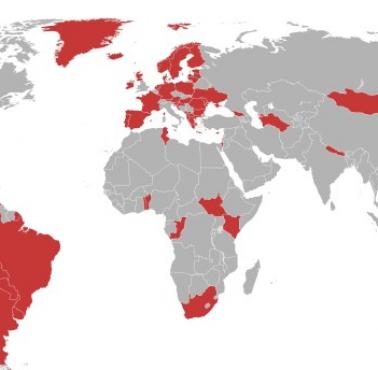 Przepisy dotyczące kar cielesnych wobec dzieci w domu na całym świecie (kolor czerwony zabroniony, szary nie)