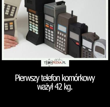 Pierwszy telefon komórkowy ważył ...