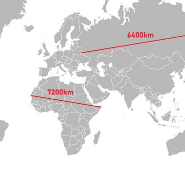 Mapa porównująca rzeczywiste odległości z ich odwzorowaniem w projekcji Merkatora, 6400 km i 7200 km