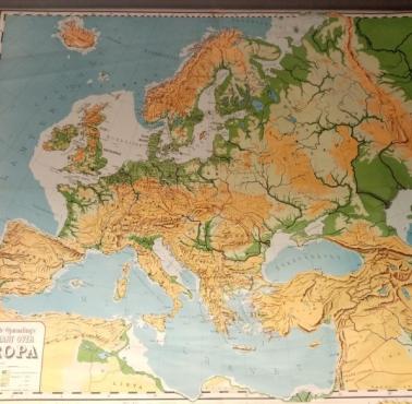 Geopolityka: norweska mapa Europy, Ameryki Północnej i Południowej z 1954 roku