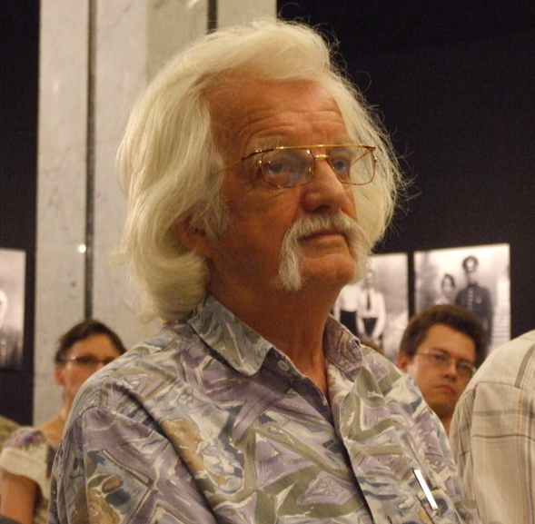 Henryk Jerzy Chmielewsk (Papcio Chmiel) Byłem naocznym świadkiem likwidacji getta w Łukowie. Zostałem zatrzymany i ...