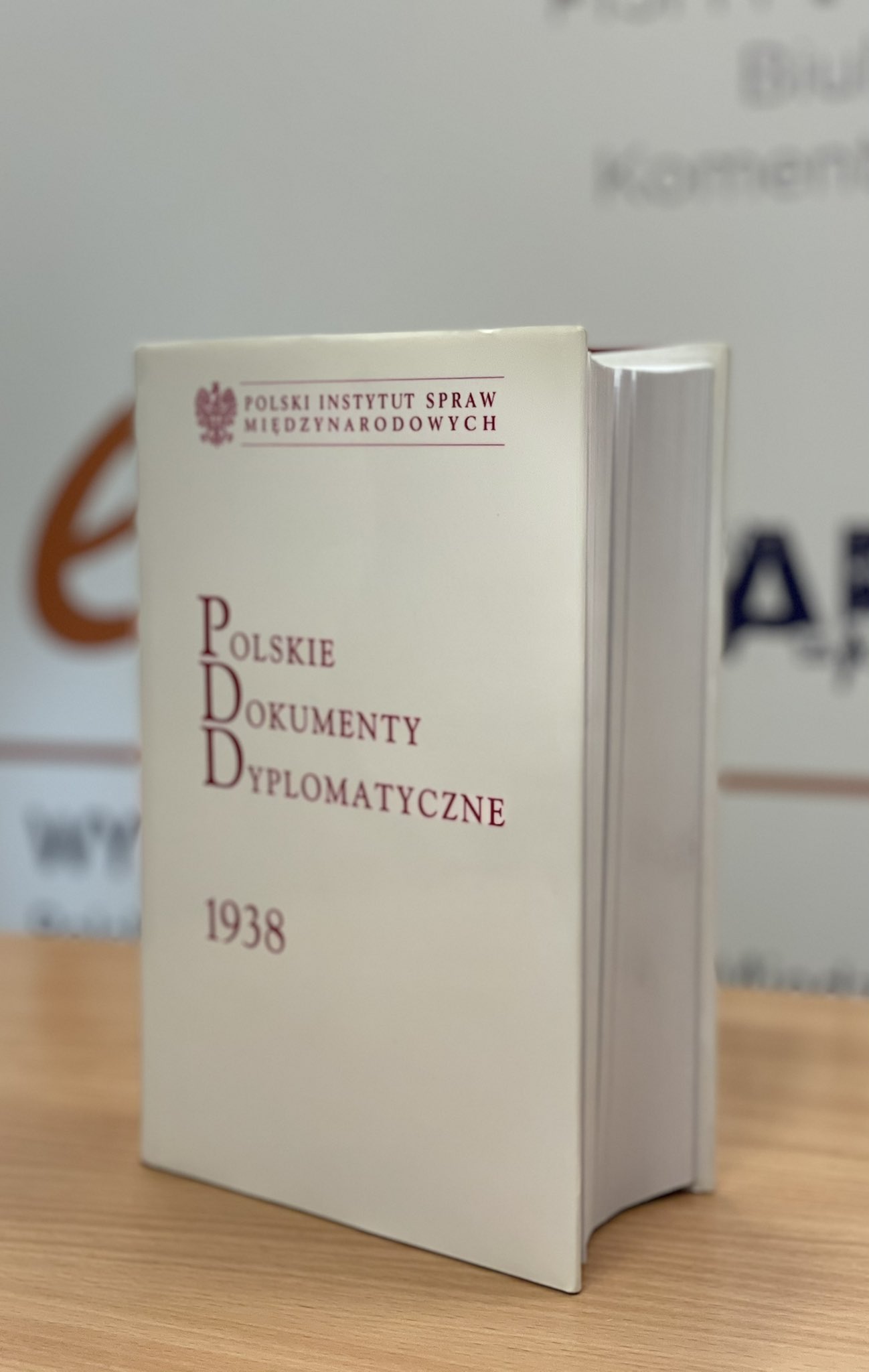 Ambasador w Paryżu, 1 V 1938: „[Bonnet, minister spraw zagranicznych Francji] Podkreślał parokrotnie, że Francja pozostanie ...