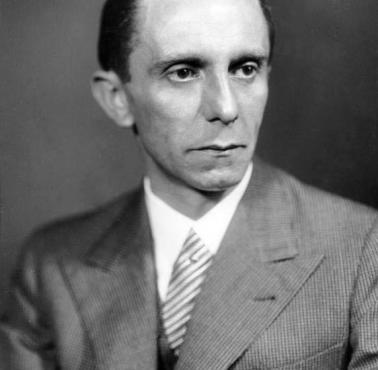 "Stworzyliśmy Rzeszę za pomocą propagandy." dr Joseph Goebbels