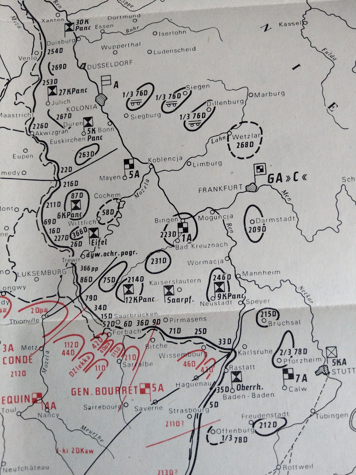 Front francusko-niemiecki z 9 września 1939, widoczne kierunku natarcia wojsk francuskich