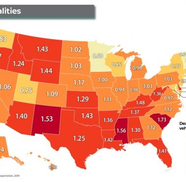 Liczba śmiertelnych wypadków drogowych rocznie na 100 000 pojazdów poszczególnych stanach USA, 2019
