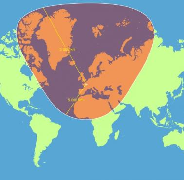 Oto okrąg o promieniu 5000 km od Paryża w centrum z godnie z mapą Merkatora