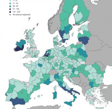 Liczba skonfiskowanej nielegalnej broni w Europie z podziałem na jednostki administracyjne, 2010-2015