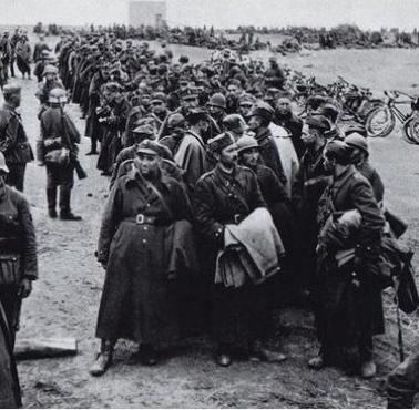 23 I 1943 MSZ Niemiec oświadczyło : "Wobec upadku Państwa Polskiego nie istnieje konieczność ..."