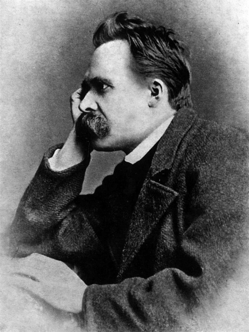 W swoich pismach Fryderyk Nietzsche uważał, że Niemcy szlachetnieją dzięki mieszaniu się ze Słowianami