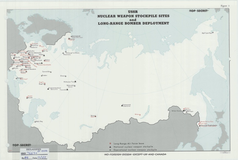 Mapa CIA wyszczególniająca miejsca składowania broni jądrowej ZSRR i lokalizacje rozmieszczenia bombowców dalekiego zasięgu