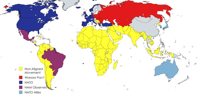 NATO, Układ Warszawski i NAM w latach 90., 1990