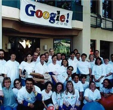 Tak w 1999 roku wyglądali pierwsi pracownicy firmy Google
