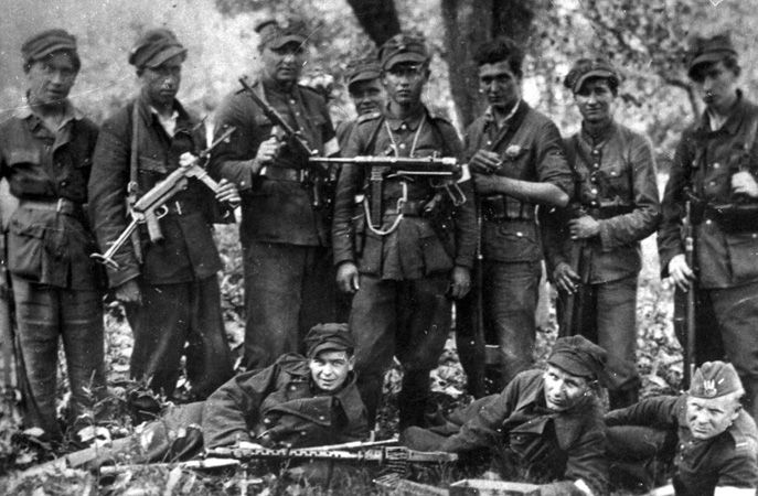 22 IV 1943r. Komendant Okręgu Wołyńskiego AK Śp.Płk Kazimierz Bąbiński Luboń wydał rozkaz o ...
