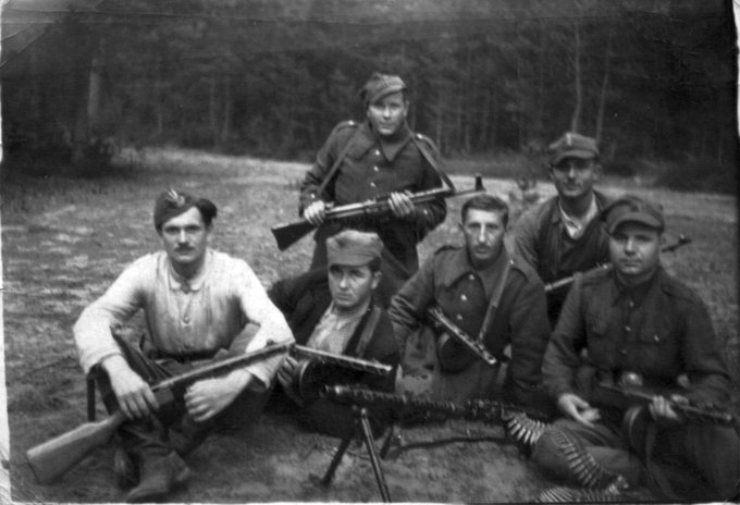 26 III 1944 Oddział AK Śp.Stefana Głogowskiego Józefa rozbija katownię Gestapo w Grójcu ...