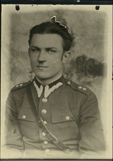 10 X 1950 UB morduje w Winiarach Śp.Por.Emila Przeciszewskiego ps.Zryw ...