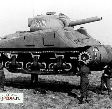 Pompowany czołg armii duchów (1944).
