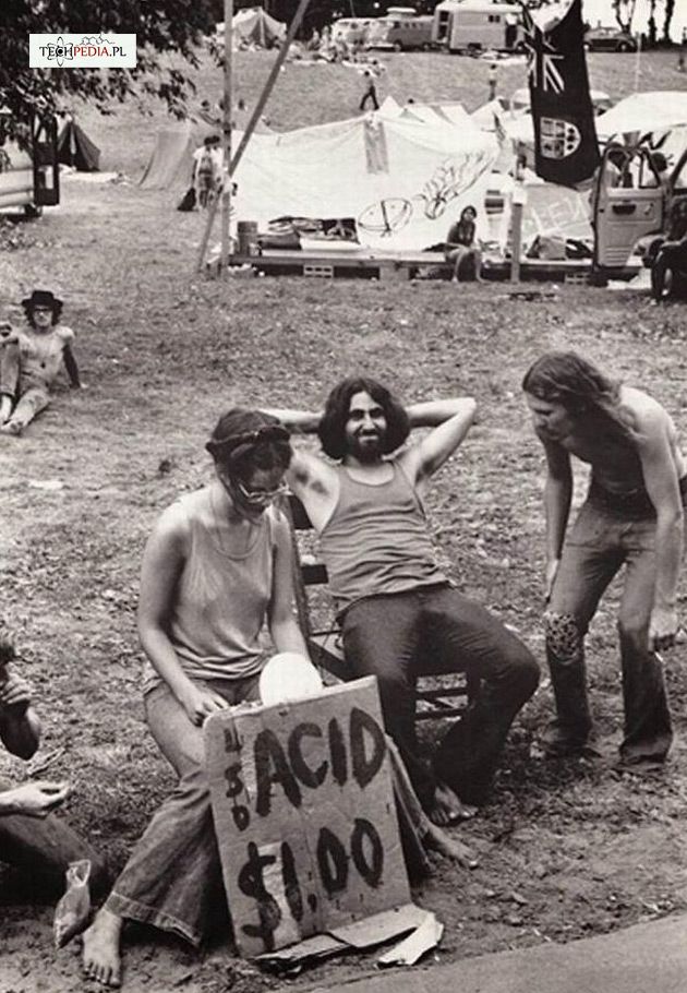 Sprzedaż LSD na festiwalu Woodstock.