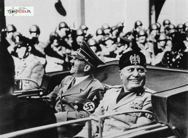 Mussolini i Hitler entuzjastycznie witani w Florencji (Włochy).