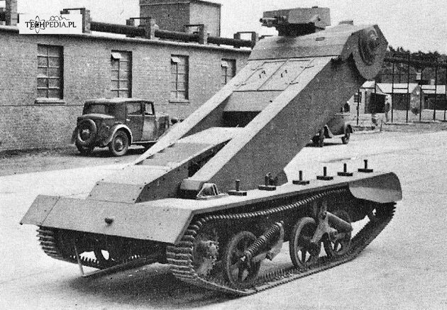 Universal Carrier - Praying Mantis (Modliszka)