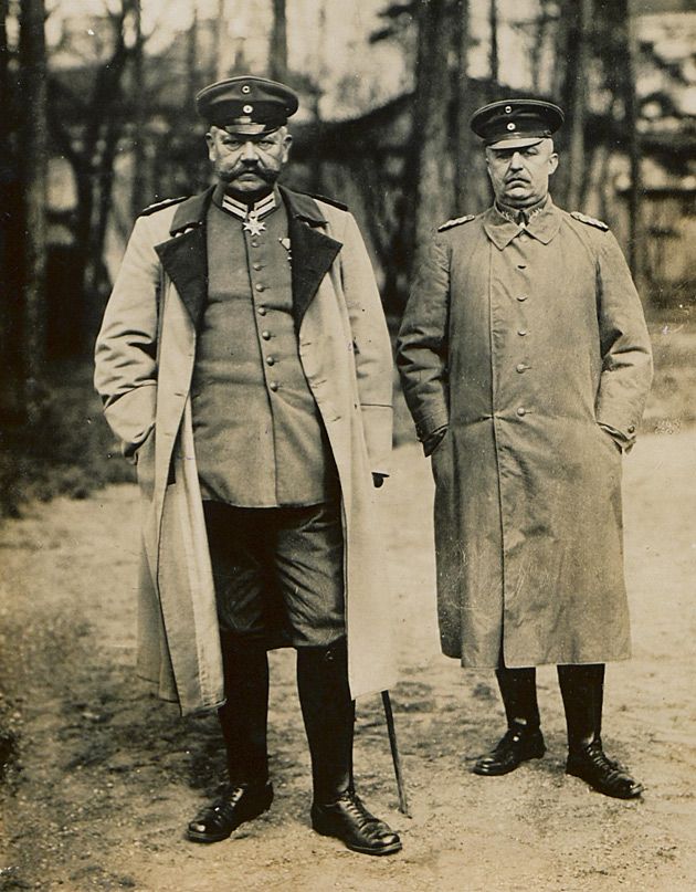 Autorzy wielkiego zwycięstwa nad Rosjanami pod Tannenbergiem - marszałek von Hindenburg i generał Ludendorff.