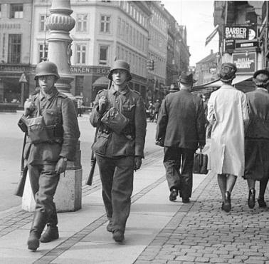 Niemiecki patrol w stolicy Danii Kopenhadze