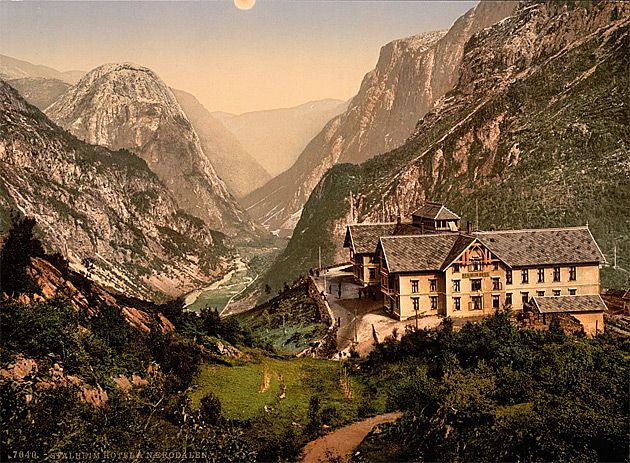 Rok 1890-1900 - The Stalheim Hotel, Nærøydalen (Norwegia)