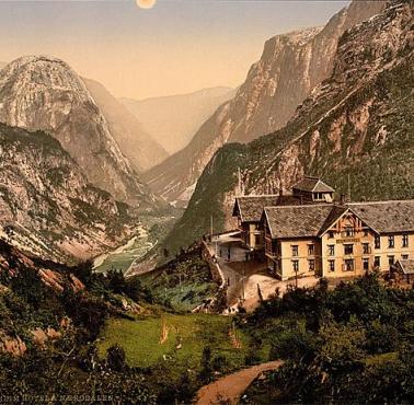 Rok 1890-1900 - The Stalheim Hotel, Nærøydalen (Norwegia)