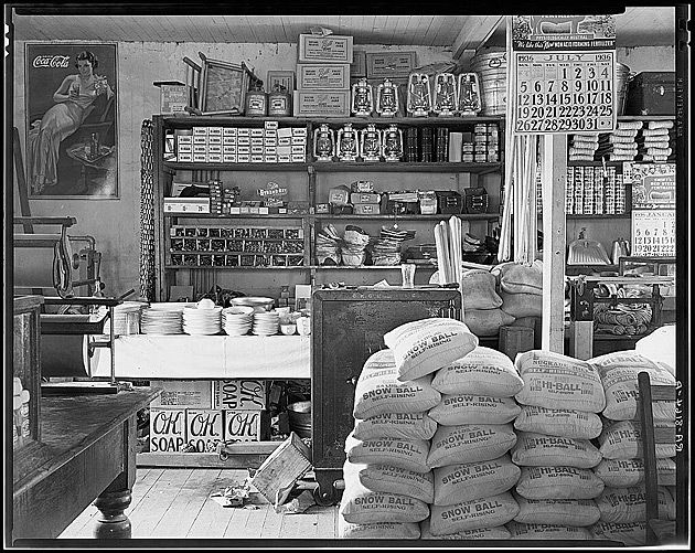 Amerykański sklep ze wszystkim (Moundville, Alabama, USA)